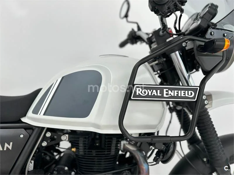 Royal Enfield Himalayan 410 – Vista 11