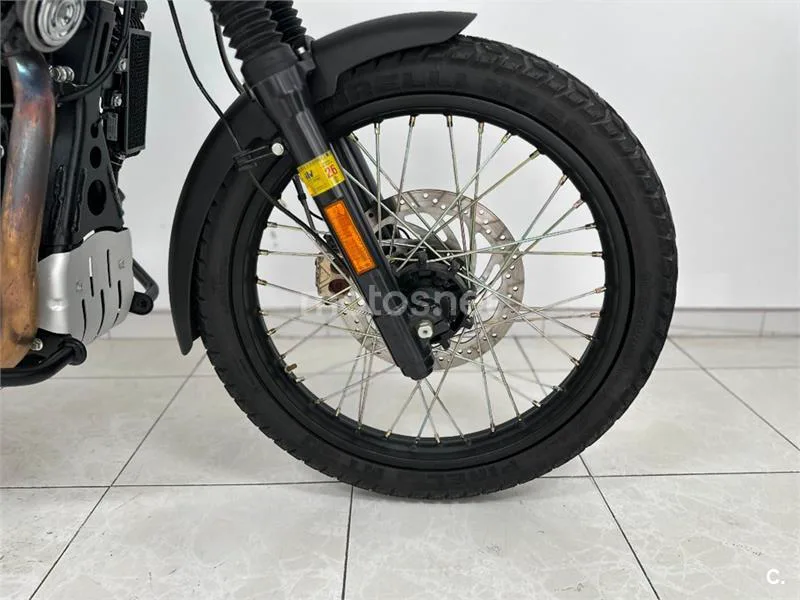 Royal Enfield Himalayan 410 – Vista 15
