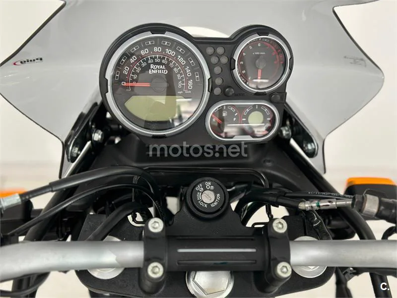 Royal Enfield Himalayan 410 – Vista 19