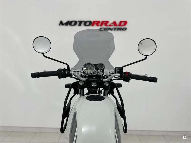 Royal Enfield Himalayan 410 – Vista 5