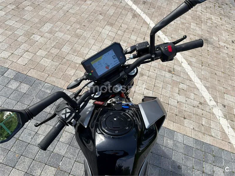KTM 125 – Vista 15