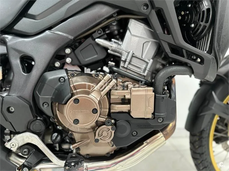 Honda CRF 1000L Africa Twin – Vista 11
