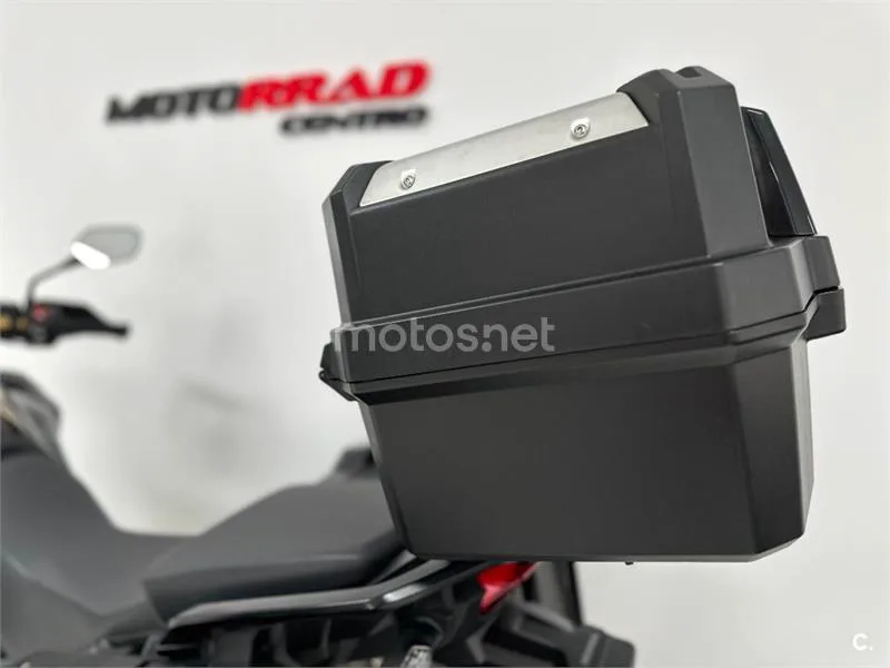 Honda CRF 1000L Africa Twin – Vista 23
