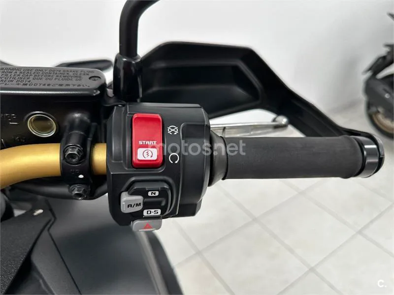 Honda CRF 1000L Africa Twin – Vista 29