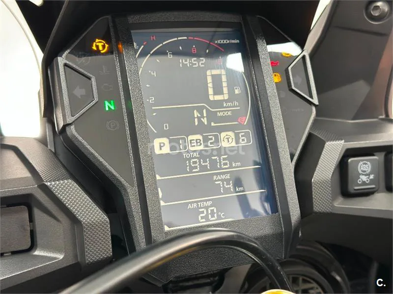 Honda CRF 1000L Africa Twin – Vista 32