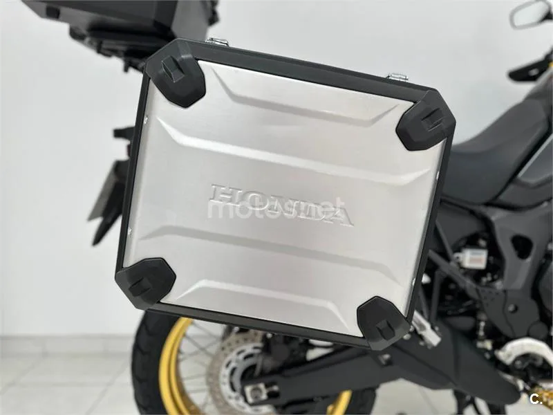 Honda CRF 1000L Africa Twin – Vista 7