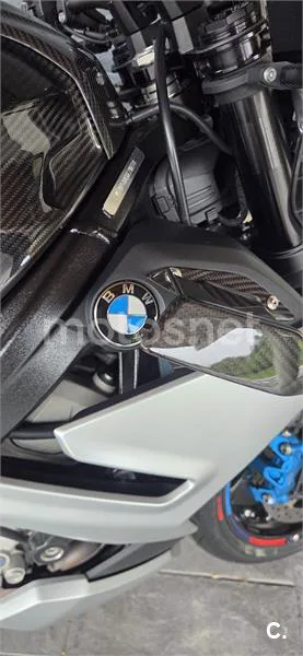 BMW M 1000 R – Vista 10