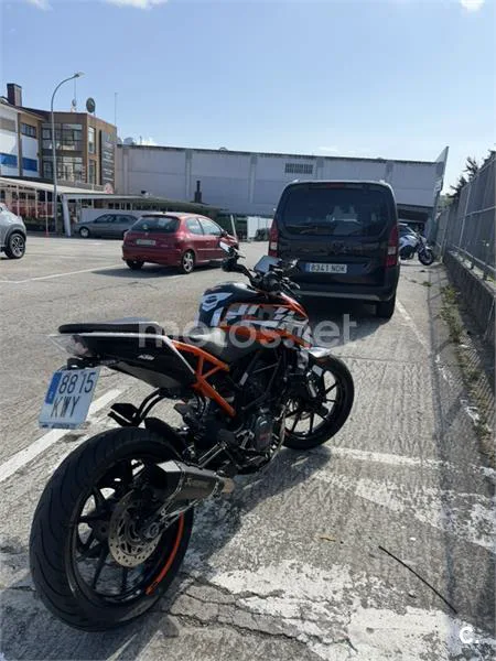 KTM 125 – Vista 2