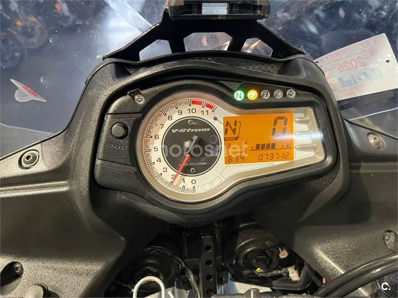 Suzuki V-Strom 650 XT – Vista 8
