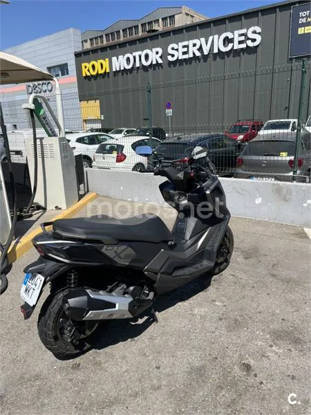 Kymco DTX 360 – Vista 2