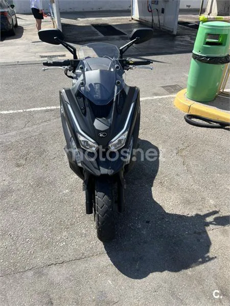 Kymco DTX 360 – Vista 4