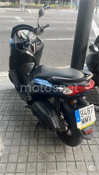Yamaha NMAX – Vista 2