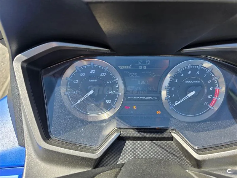 Honda Forza 350 – Vista 6