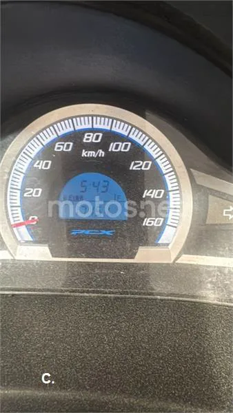 Honda PCX 125 – Vista 10