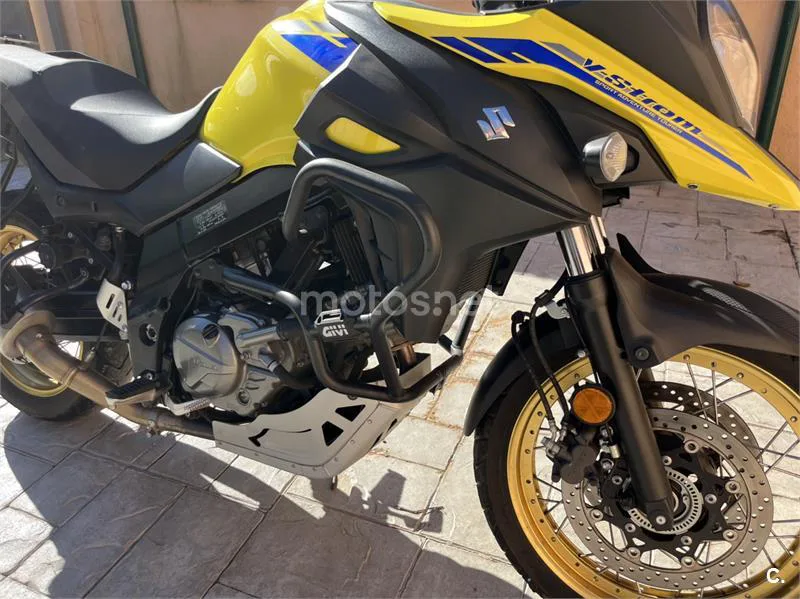 Suzuki V-Strom 650 XT – Vista 6
