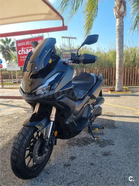 Honda ADV 350 – Vista 5