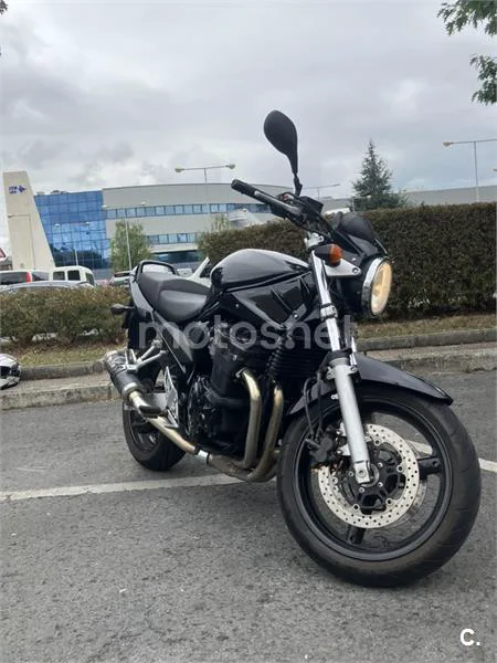 Suzuki Bandit 650 S – Vista 3