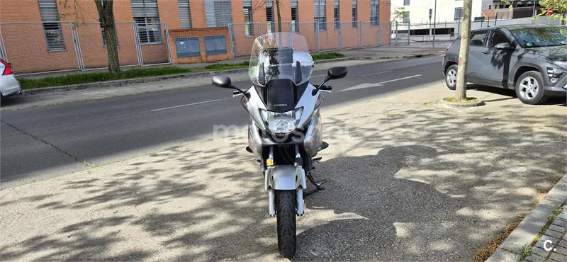 Honda NT 700 Deauville – Vista 12