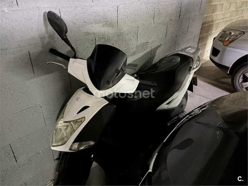 Kymco Agility City 125 – Vista 4