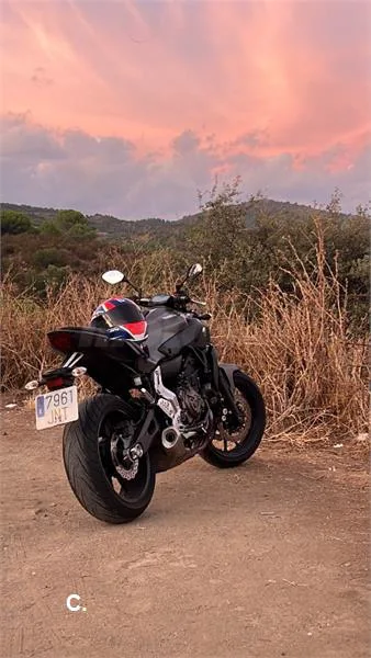 Yamaha MT-07 – Vista 3