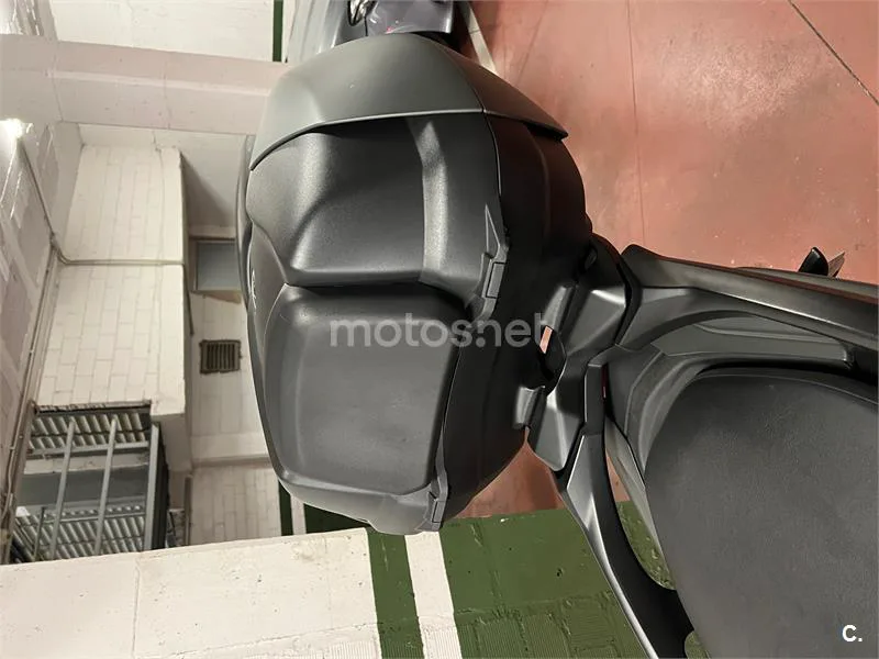 Yamaha TMAX 560 – Vista 6