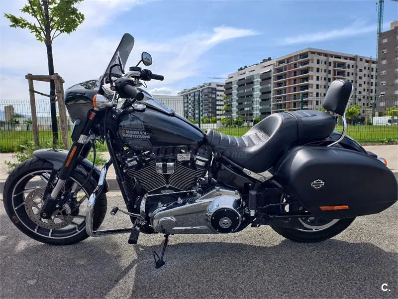 Harley-Davidson Sport Glide – Vista 2