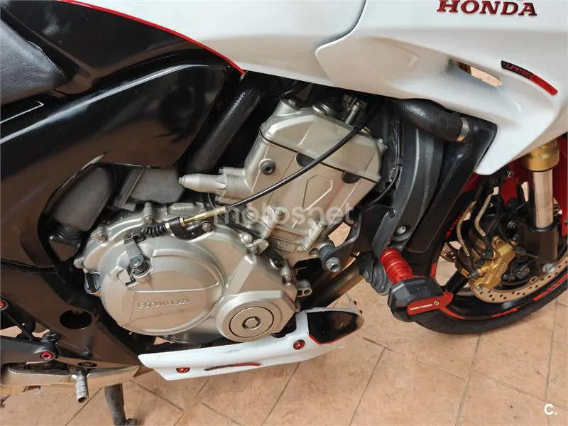 Honda CBF 600 S – Vista 11