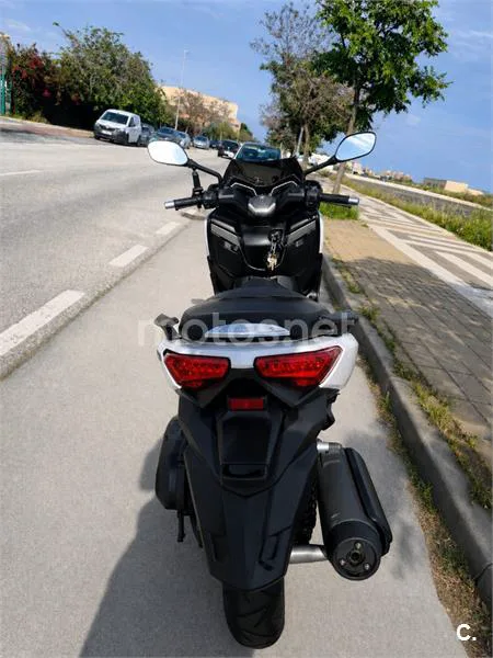 Yamaha XMAX 125 – Vista 3