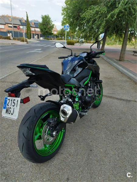 Kawasaki Z 900 – Vista 4