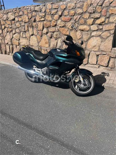 Honda NT 650 V Deauville – Vista 2