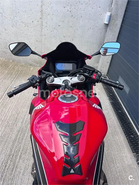 Honda CBR 650 R – Vista 16