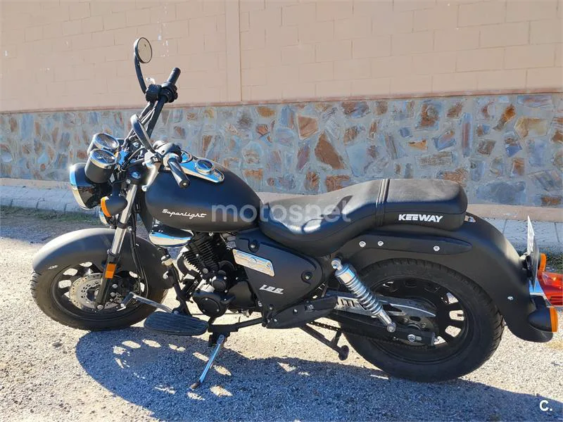 Keeway Superlight 125 – Vista 7