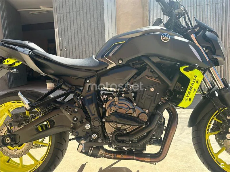 Yamaha MT-07 – Vista 11