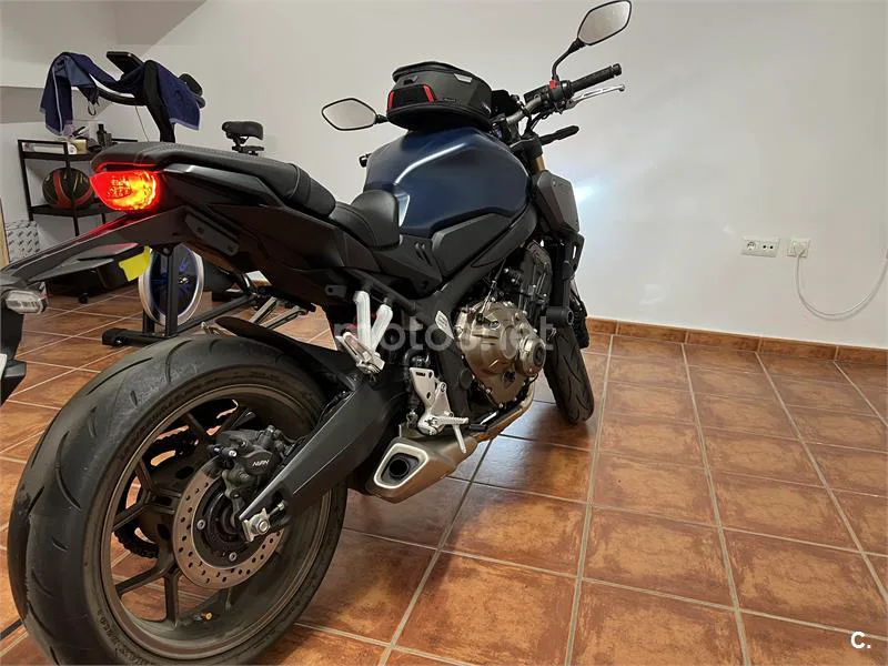Honda CB 650 R – Vista 2