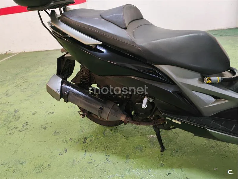 Kymco Xciting 400i – Vista 8