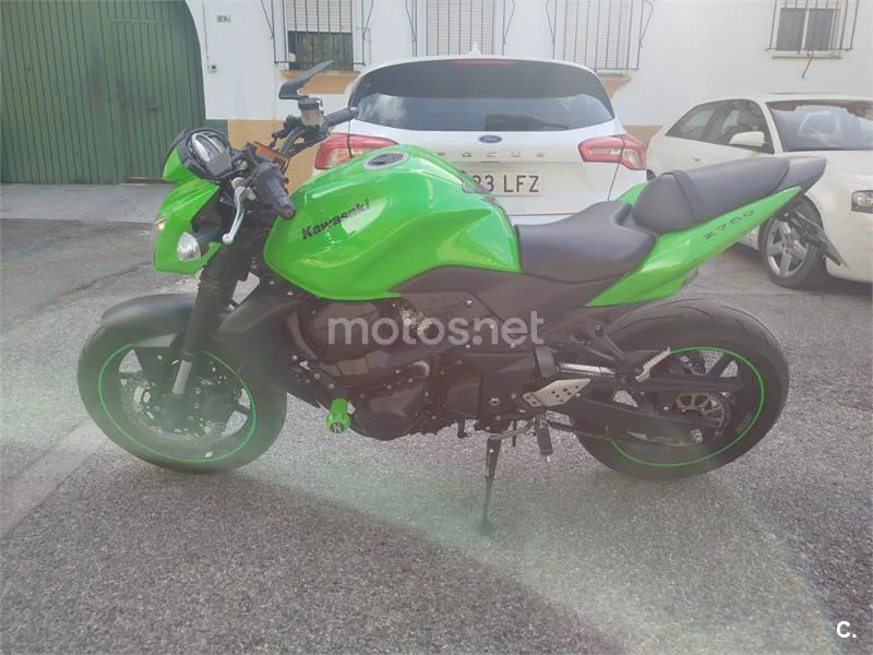 Kawasaki Z 750 – Vista 3