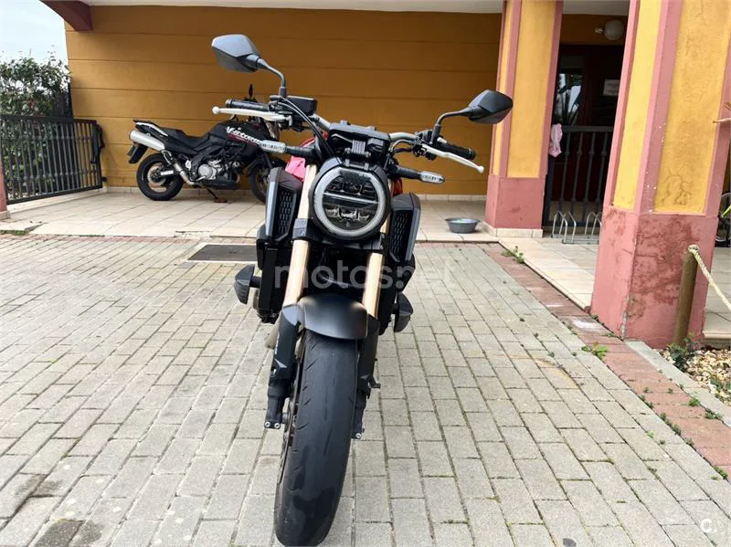 Honda CB 650 R – Vista 3