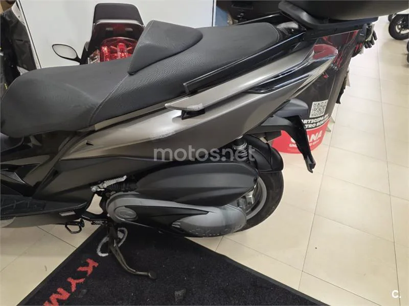 Kymco Xciting S 400 – Vista 3
