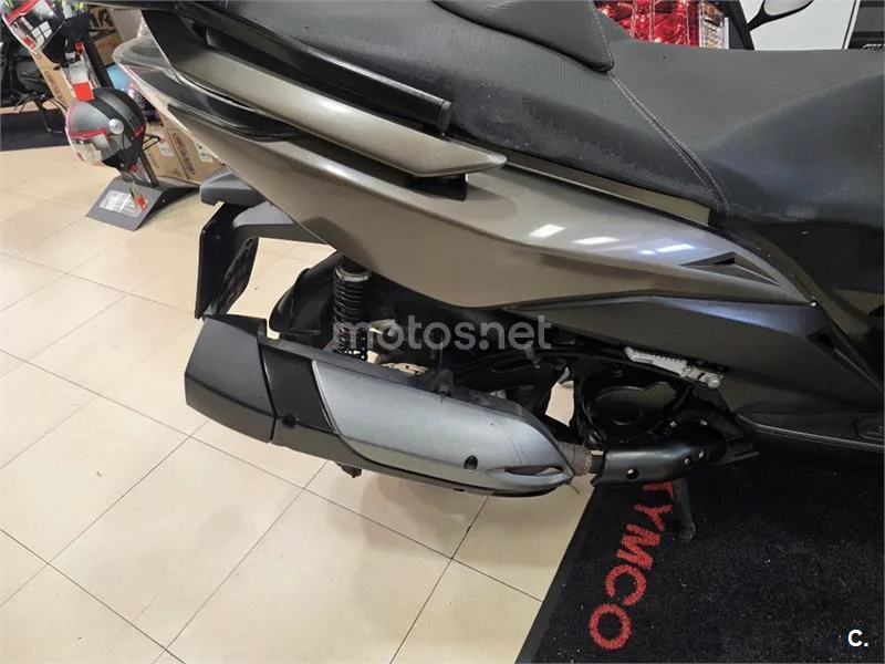 Kymco Xciting S 400 – Vista 4