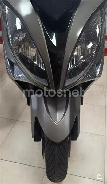 Kymco Xciting S 400 – Vista 5