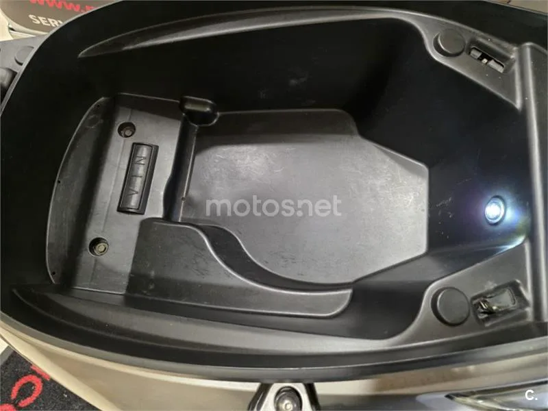 Kymco Xciting S 400 – Vista 7