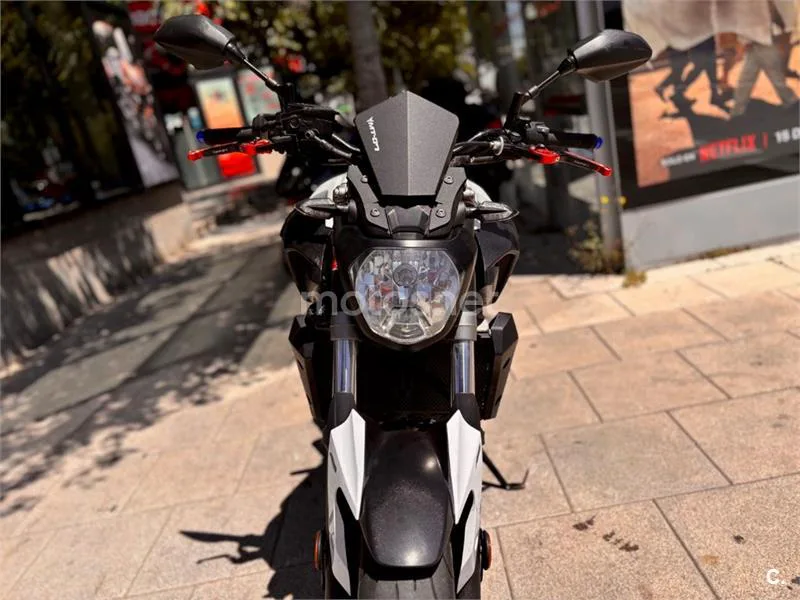 Yamaha MT-07 – Vista 5