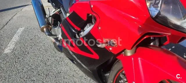 Honda CBR 600F – Vista 4