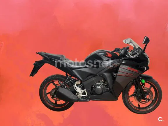 Honda CBR 125R – Vista 4