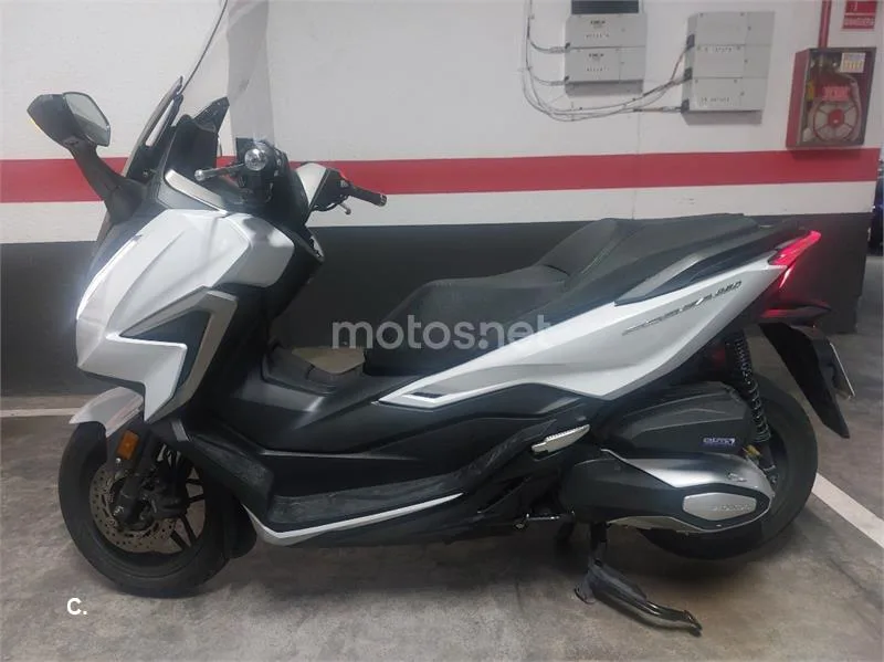 Honda Forza 350 – Vista 2