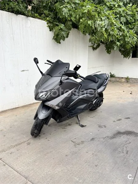 Yamaha TMAX 530 – Vista 3