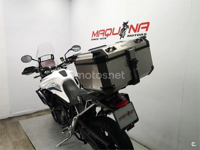Triumph Tiger 900 – Vista 18