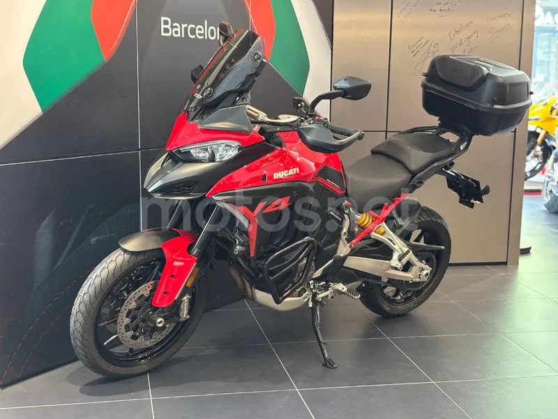 Ducati Multistrada V4 – Vista 8