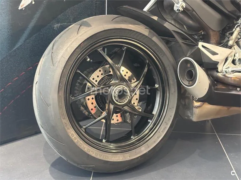Ducati Streetfighter V2 – Vista 5