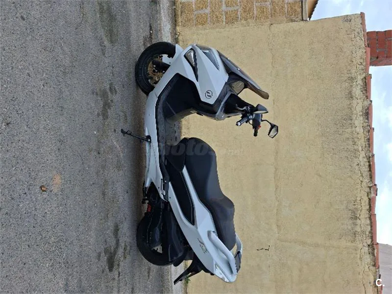 Daelim S3 125 FI Touring – Vista 2